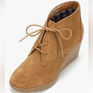 White Mountain Womens ICON Size 8.5 Ankle Boots Booties Wedge Suede Tan Lace Up